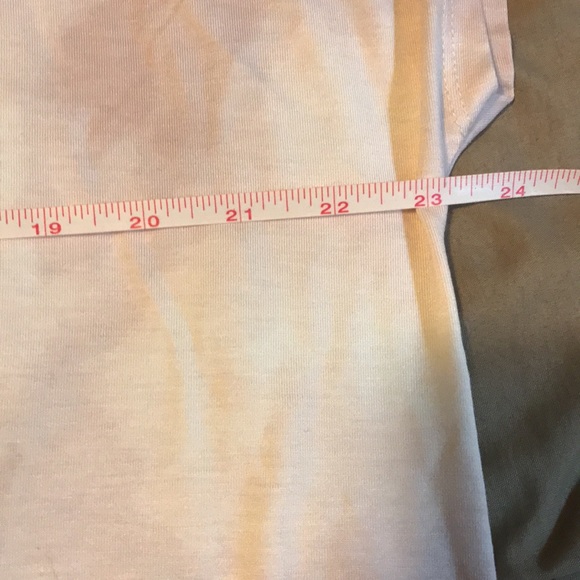 Relaxing tee for Sun and Fun - Picture 4 of 6